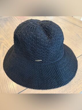 Coolibar Marina Cloche Sun Hat | Black